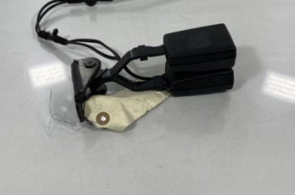 Attache ceinture arriere gauche CITROEN C5 2