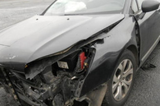Attache ceinture arriere gauche CITROEN C5 2