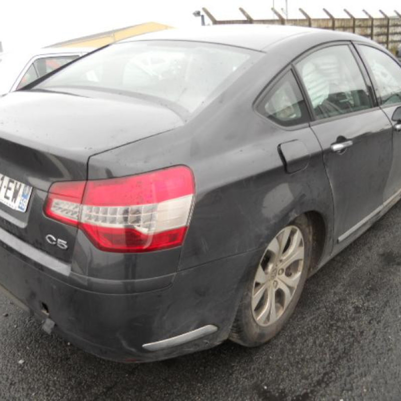 Attache ceinture arriere gauche CITROEN C5 2 Photo n°7