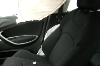 Attache ceinture arriere gauche CITROEN C5 2