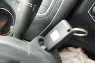 Attache ceinture arriere gauche CITROEN C5 2