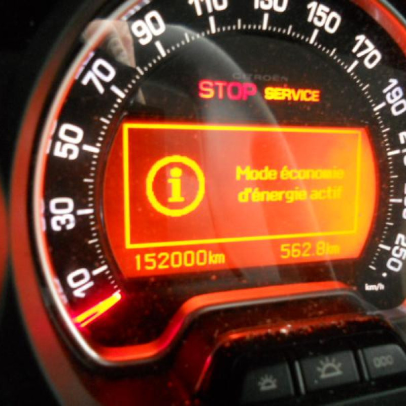 Bouton de warning CITROEN C5 2 Photo n°13