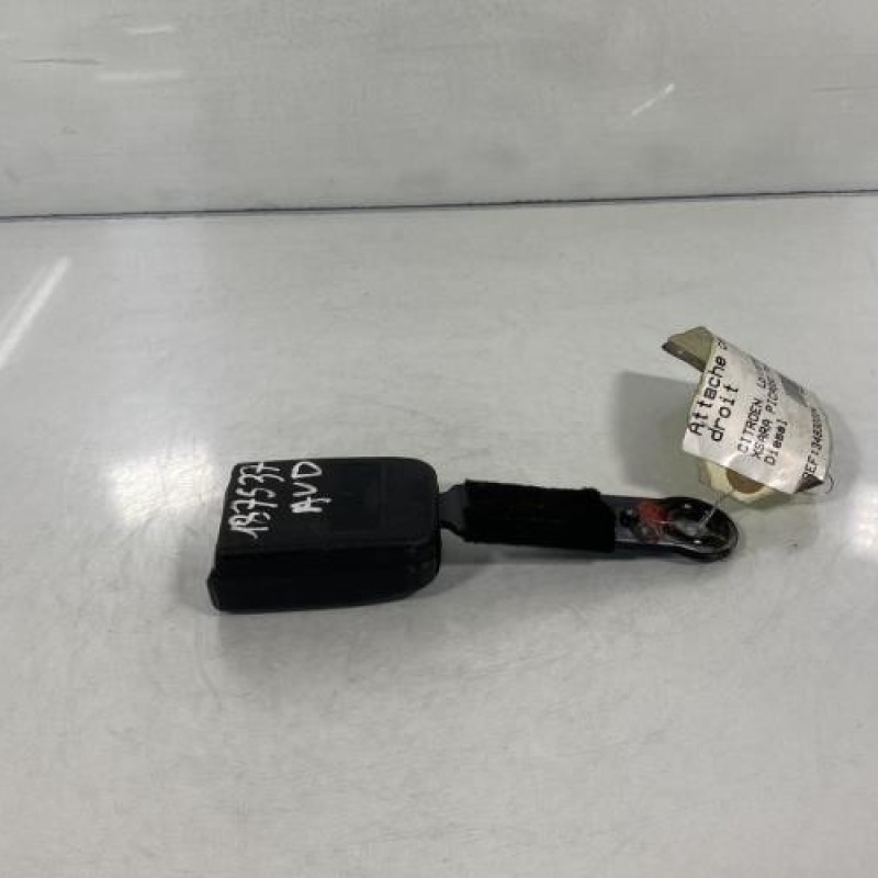 Attache ceinture avant droit CITROEN XSARA PICASSO Photo n°2
