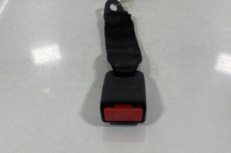 Attache ceinture arriere gauche PEUGEOT 206+ Photo n°1