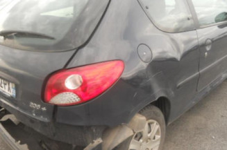 Attache ceinture arriere gauche PEUGEOT 206+