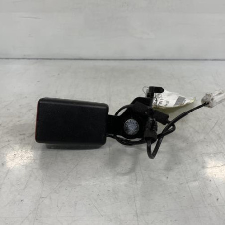 Attache ceinture arriere droit PEUGEOT 508 1 SW