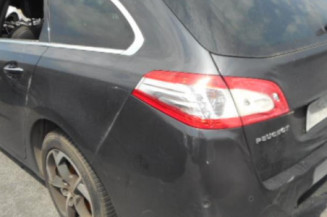 Attache ceinture arriere droit PEUGEOT 508 1 SW