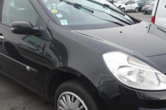 Pretensionneur de ceinture avant droit RENAULT CLIO 3