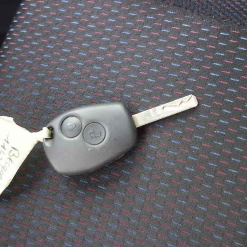 Pretensionneur de ceinture avant droit RENAULT CLIO 3 Photo n°11