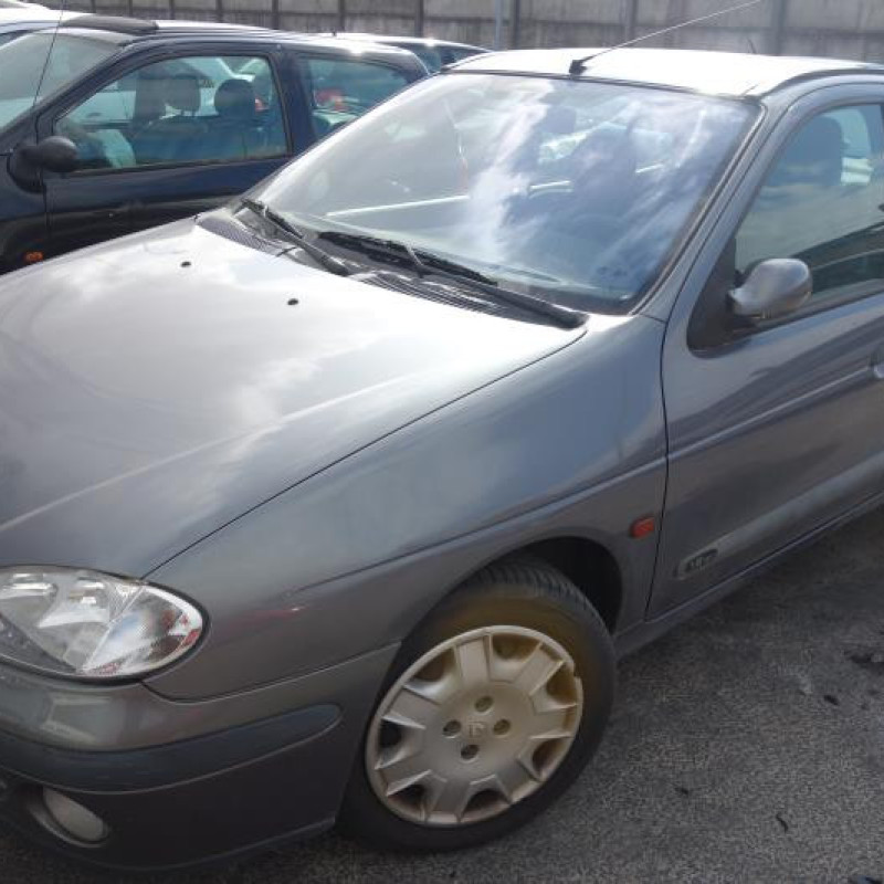 Cardan gauche (transmission) RENAULT MEGANE 1 Photo n°1