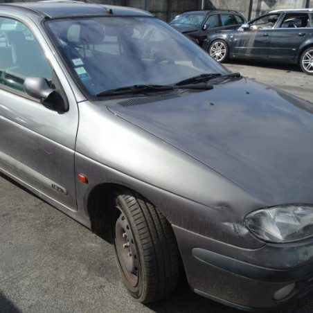 Cardan gauche (transmission) RENAULT MEGANE 1