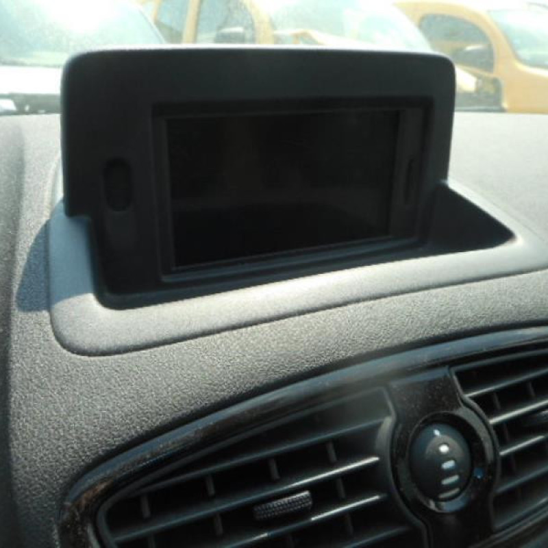 Ceinture arriere droit RENAULT CLIO 3 Photo n°10