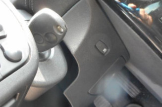 Ceinture arriere droit RENAULT CLIO 3