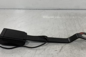 Attache ceinture avant gauche RENAULT CLIO 4