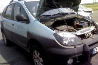 Crosse arriere droit RENAULT SCENIC 1