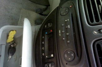 Crosse arriere droit RENAULT SCENIC 1
