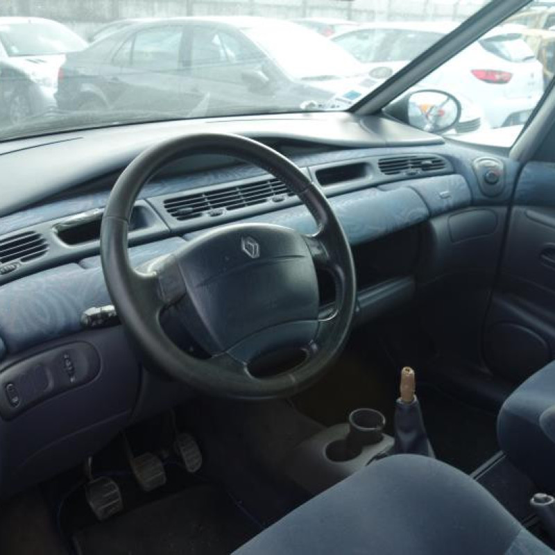 Porte avant droit RENAULT GRAND ESPACE 3 Photo n°7