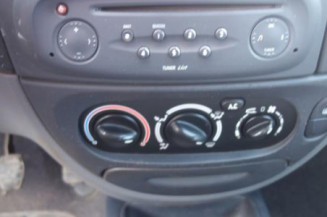 Attache ceinture arriere gauche RENAULT MEGANE 1