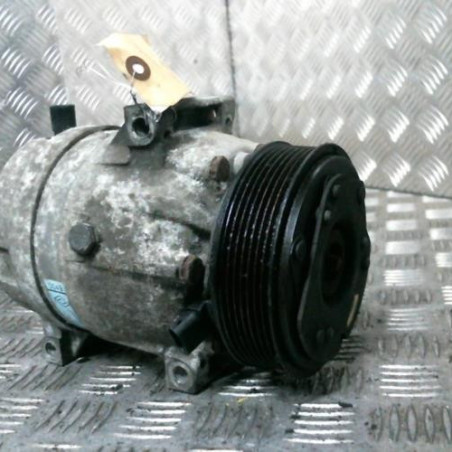 Compresseur clim RENAULT LAGUNA 2 Photo n°1
