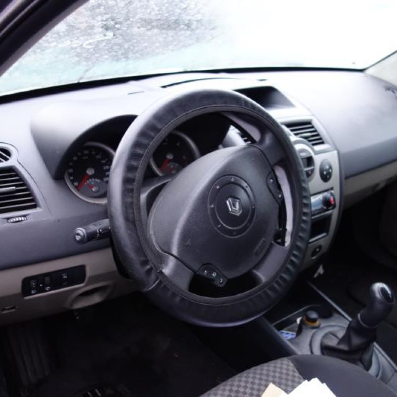 Renfort pare choc arriere (traverse) RENAULT MEGANE 2 Photo n°8