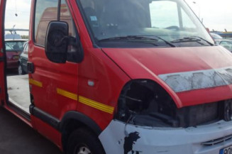 Crosse arriere droit RENAULT MASTER 2
