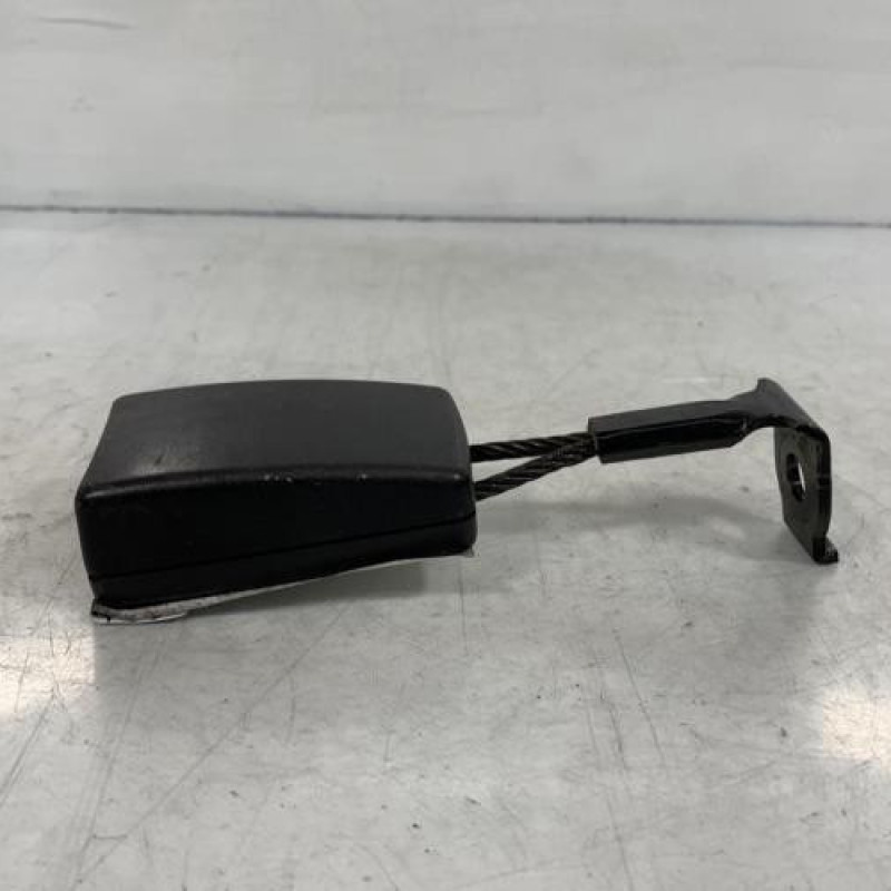 Attache ceinture arriere droit OPEL ASTRA H Photo n°2
