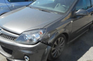 Ceinture arriere gauche OPEL ASTRA H
