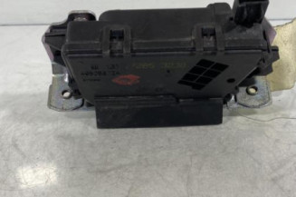 Serrure de coffre OPEL ASTRA H