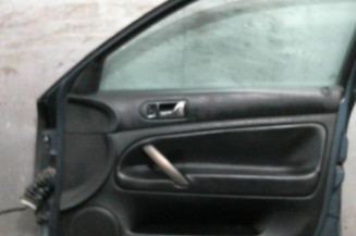 Porte avant droit VOLKSWAGEN PASSAT 4