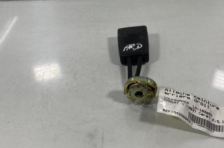 Attache ceinture arriere droit VOLKSWAGEN PASSAT 4
