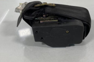 Pretensionneur de ceinture avant droit VOLKSWAGEN PASSAT 4 Photo n°1