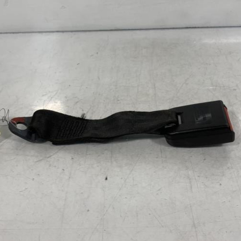 Attache ceinture arriere droit PEUGEOT 206+ Photo n°3