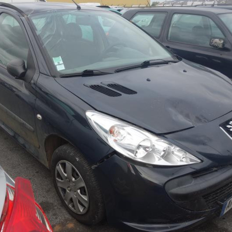 Attache ceinture arriere droit PEUGEOT 206+ Photo n°5