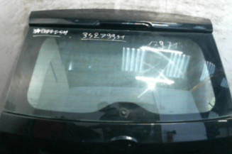 Malle/Hayon arriere FORD FIESTA 5 Photo n°1