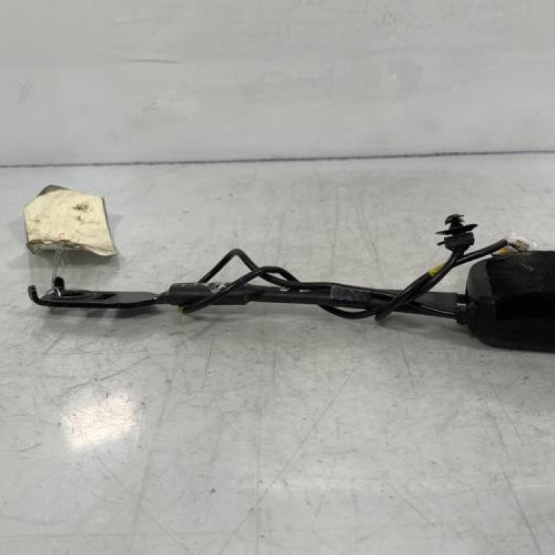 Attache ceinture avant droit PEUGEOT 308 1 Photo n°3