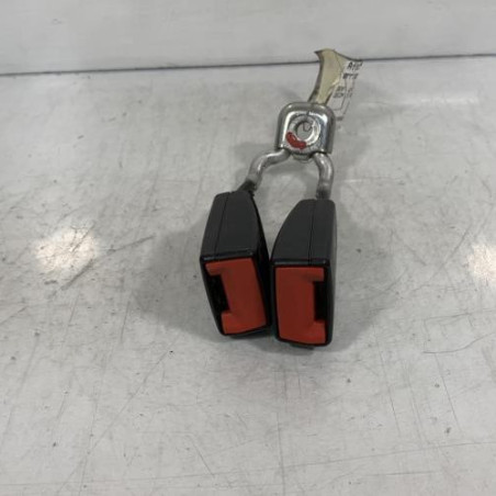 Attache ceinture arriere gauche SEAT IBIZA 4