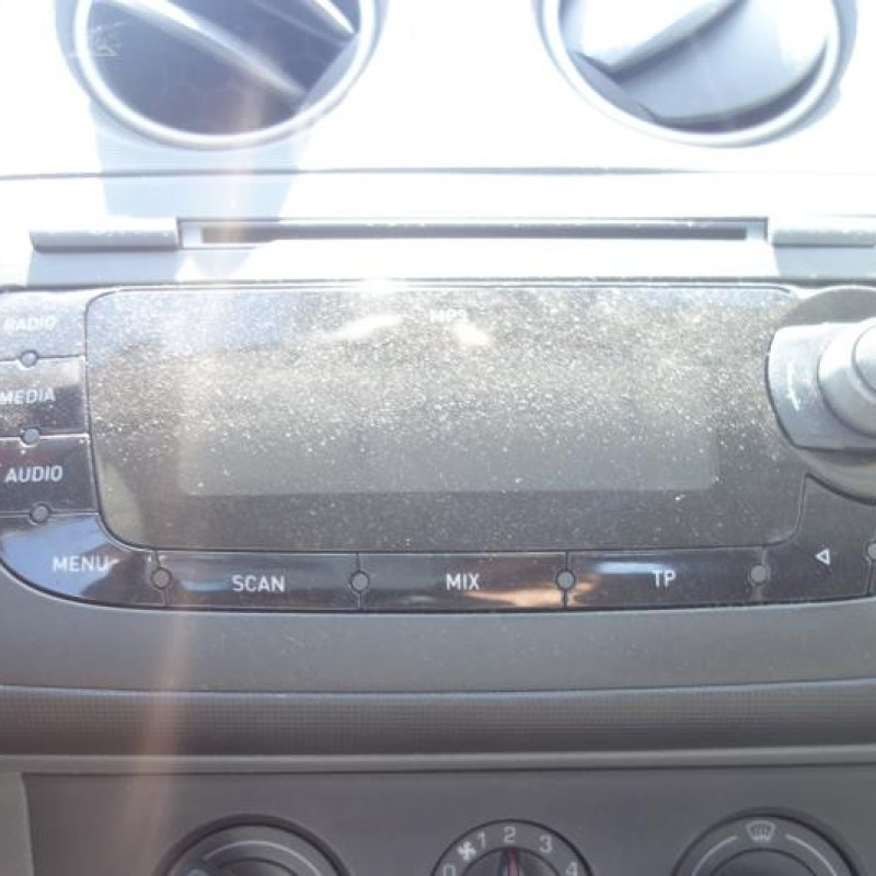 Boite a gants SEAT IBIZA 4 Photo n°8