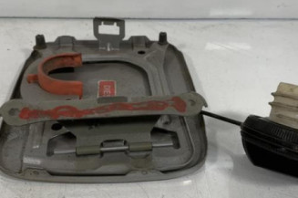 Trappe d'essence NISSAN PRIMERA 3