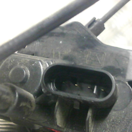 Serrure avant droit NISSAN PRIMERA 3