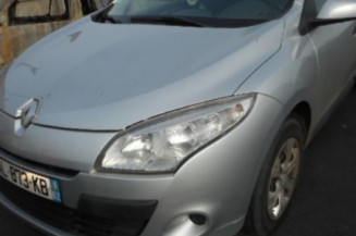 Pretensionneur de ceinture arriere gauche RENAULT MEGANE 3