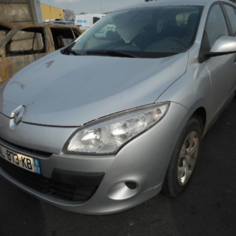 Pretensionneur de ceinture arriere gauche RENAULT MEGANE 3 Photo n°4