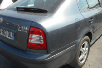 Bras essuie glace avant gauche SKODA OCTAVIA 1