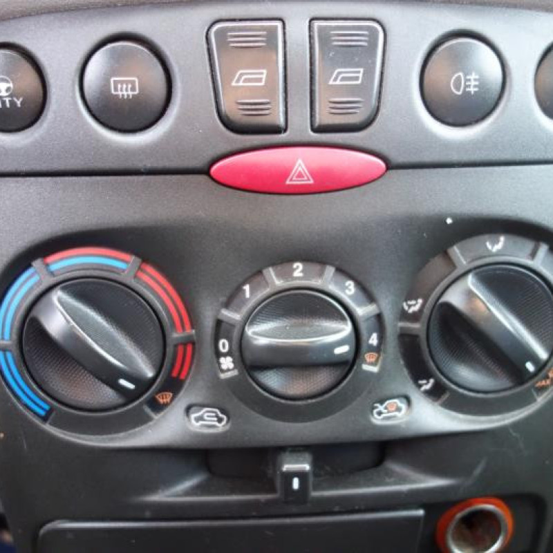 Leve vitre electrique avant droit FIAT PUNTO 2 Photo n°8
