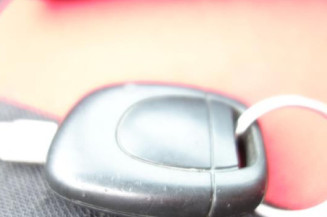 Ceinture arriere gauche RENAULT CLIO 2