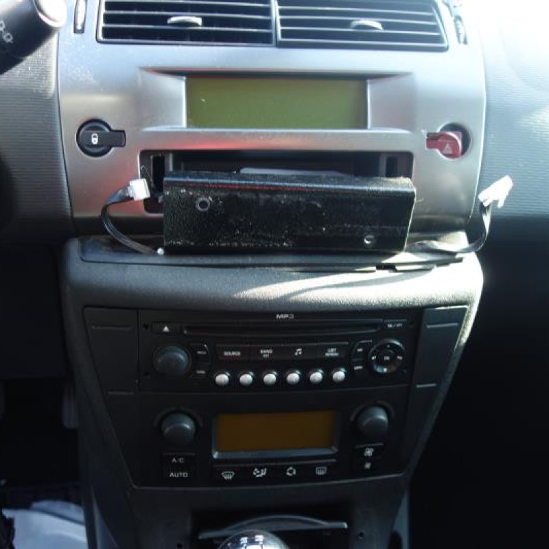 Aile avant droit CITROEN C4 1 Photo n°6