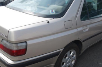 Porte arriere droit PEUGEOT 605