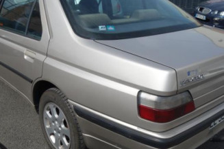 Porte arriere droit PEUGEOT 605