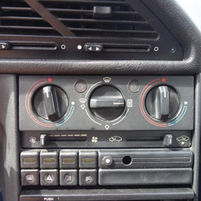 Porte arriere droit PEUGEOT 605 Photo n°10