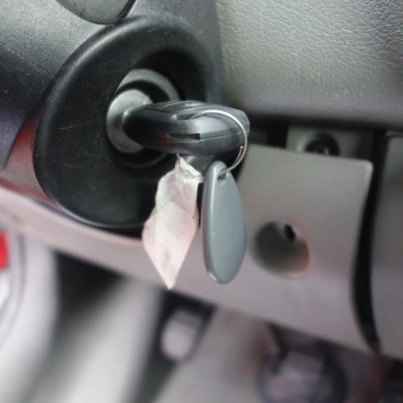 Pompe lave glace avant RENAULT MASTER 2 Photo n°12