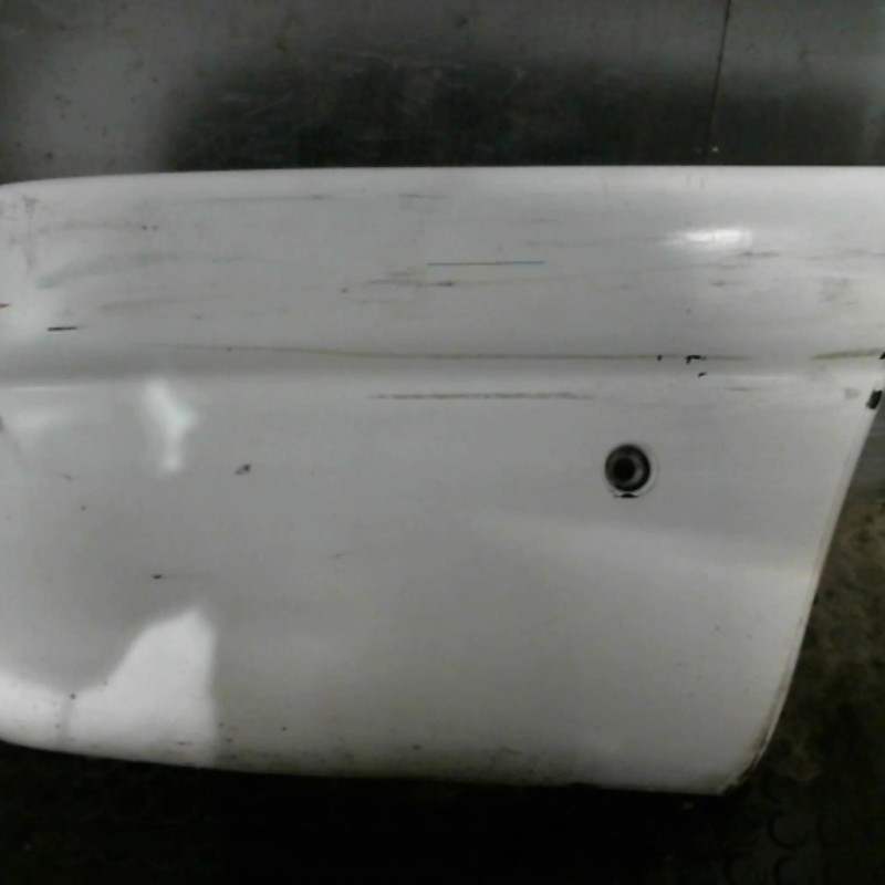 Crosse arriere droit RENAULT MASTER 2 Photo n°2